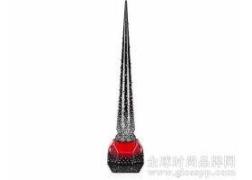 Christian Louboutin推出限量星光指甲油 外包裝閃亮高貴