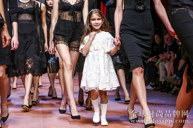 DOLCE & GABBANA 2015秋冬 打不得折扣的母愛