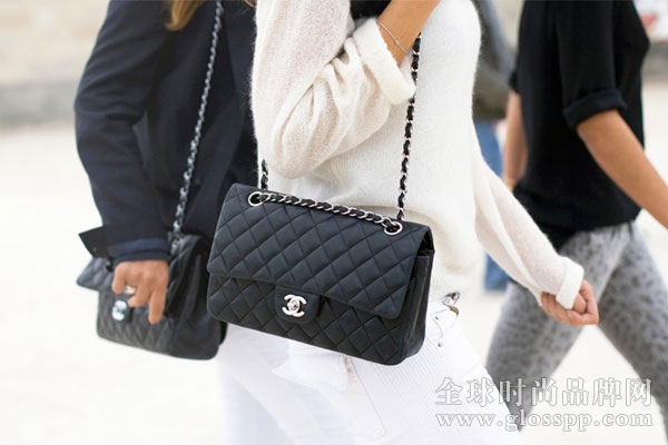 Chanel 2.55 和Boy在歐洲調整價格