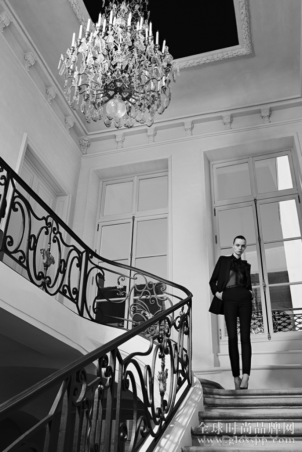 Hedi Slimane將攜Saint Laurent 重返回歸高定