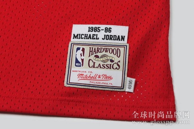 Michael Jordan,Mitchell & Ness Mitchell & Ness85-96賽季公牛 Michael Jordan 63 之夜經(jīng)典球衣即將復刻