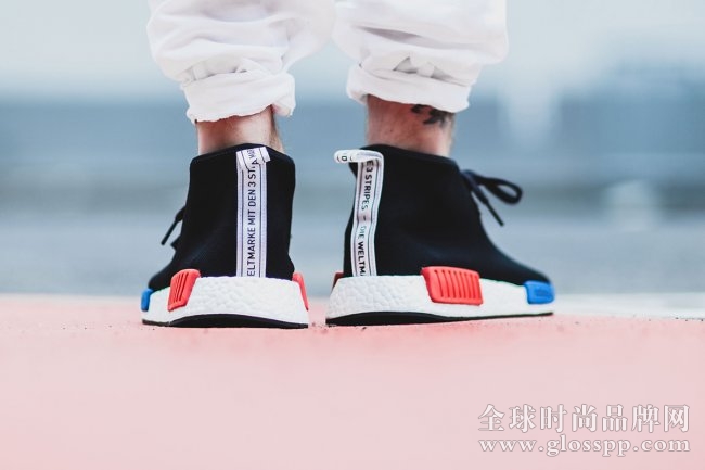 S79148,NMD,adidas  再來欣賞一下這雙 OG 原色的 adidas NMD Chukka