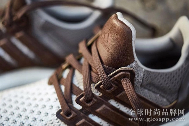 Ultra Boost,adidas,adidas Ultr  皮革加持！adidas Ultra Boost “Chocolate” 實(shí)物曝光