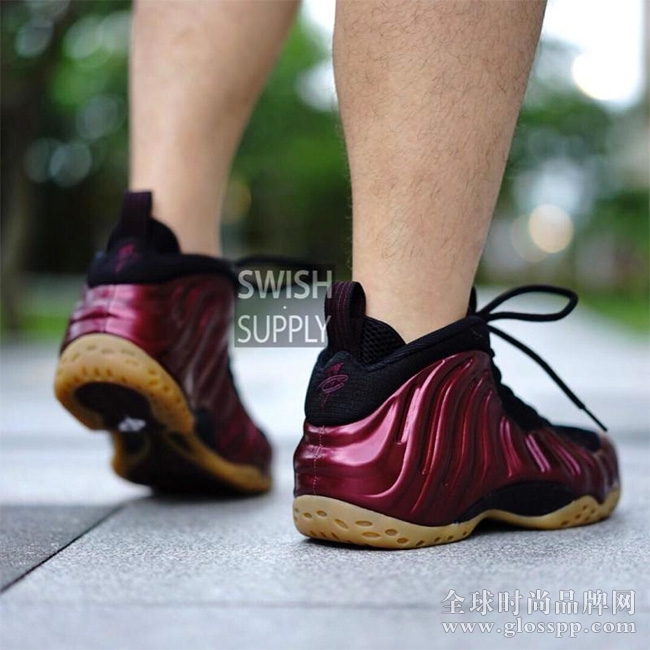 314996-601,Foamposite One,Nike 314996-601 魔力紅噴 Nike Air Foamposite One “Maroon” 上腳實(shí)拍