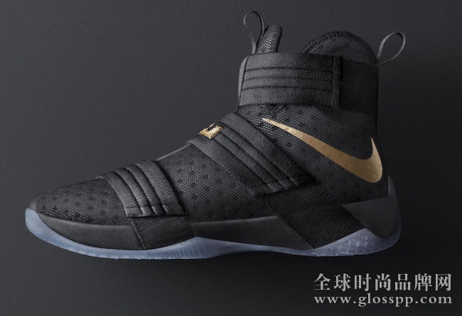 Soldier 10,士兵10代 士兵10代 總決賽黑金配色 Nike LeBron Soldier 10 NIKEiD 僅在北美地區(qū)開啟！